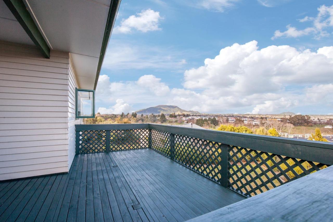 Kaihua Lookout - Taupo Holiday Home Exterior photo